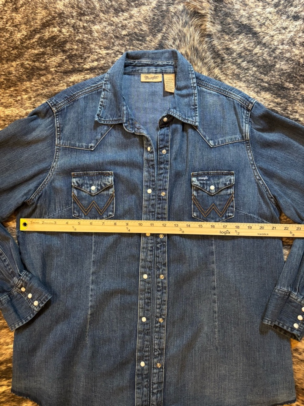 Women’s Wrangler Pearl Snap Denim Shirt, Western Button Up, Size XL - Picture 7 of 7